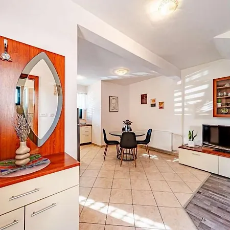 Gostinjska kuća Marija 3*