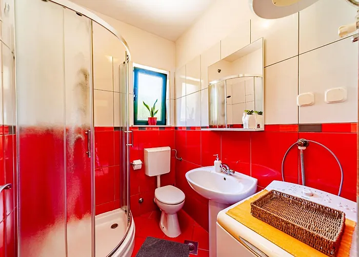 Marija Guest house 3*